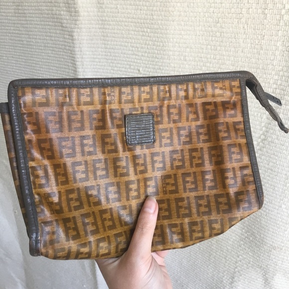 Fendi FF Vintage Dopp Kit Travel Toiletry Bag Vtg - Picture 3 of 8